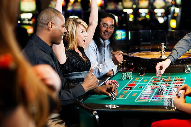 Live baccarat betting interface on kaskustoto slot with Player, Banker, Tie options